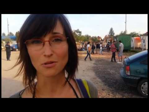 Aleksandra Murani from Poland hepling refugees in Kanjiža